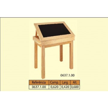 Mesa quadrada com lousa para criança em pinho - Utilidades - Casa do Pinho - Loja Online - Móveis - Pinho de Alta Qualidade